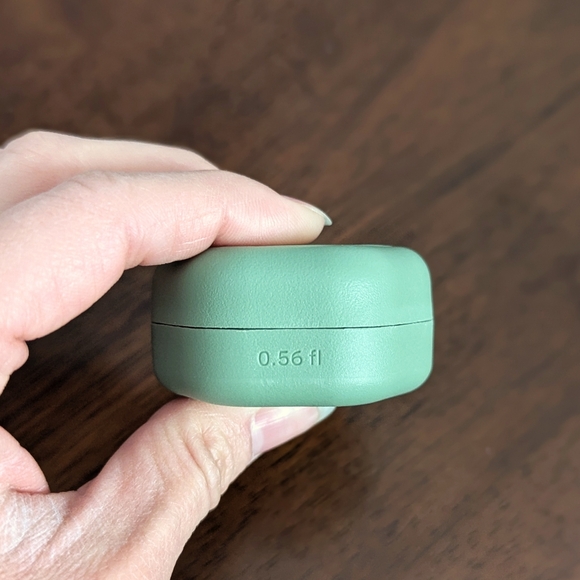 Cadence | Travel Skincare Set - Picture 5 of 7